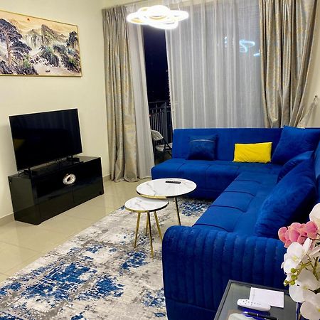 Standpoint Tower Apartment Opposite Burj Khalifa Дубай Екстериор снимка