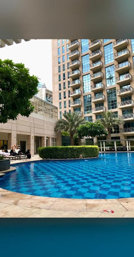 Standpoint Tower Apartment Opposite Burj Khalifa Дубай Екстериор снимка