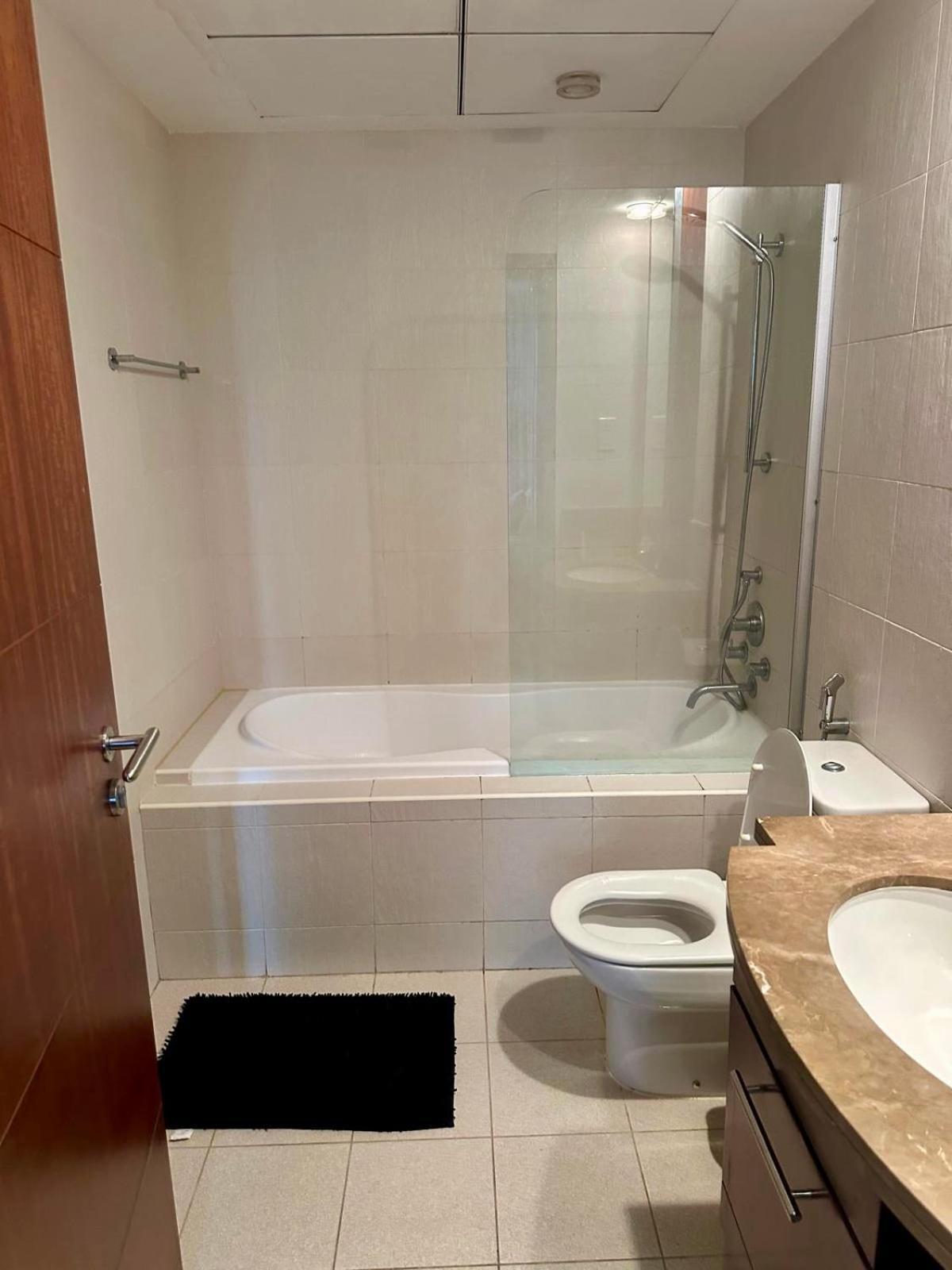 Standpoint Tower Apartment Opposite Burj Khalifa Дубай Екстериор снимка